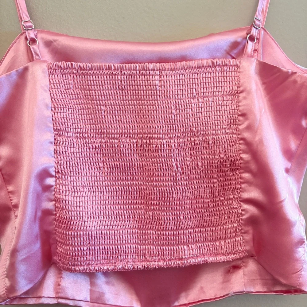 Wet Seal Pink Satin Bustier-Style Crop Top w Smocked Back – Size Medium EUC - Picture 6 of 10